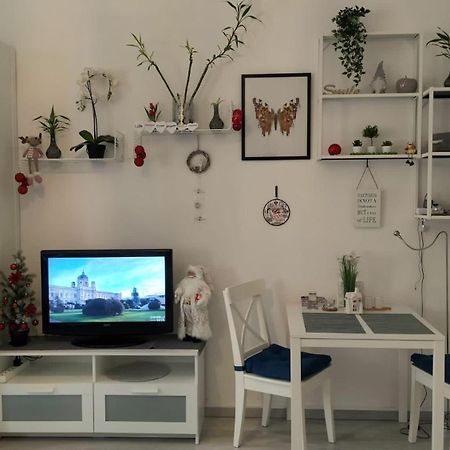 Centrally & Comfortable Wien Exterior foto
