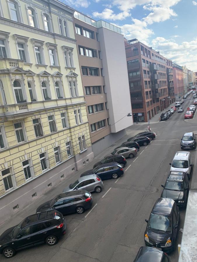 Centrally & Comfortable Wien Exterior foto
